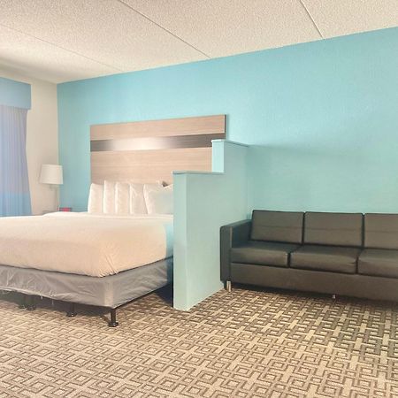 Days Inn & Suites By Wyndham Spokane Kültér fotó