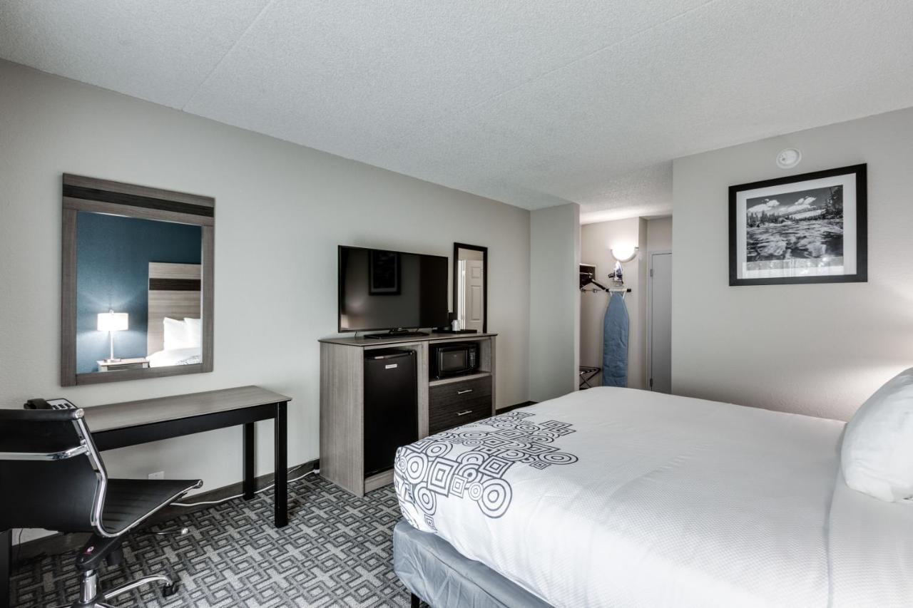 Days Inn & Suites By Wyndham Spokane Kültér fotó