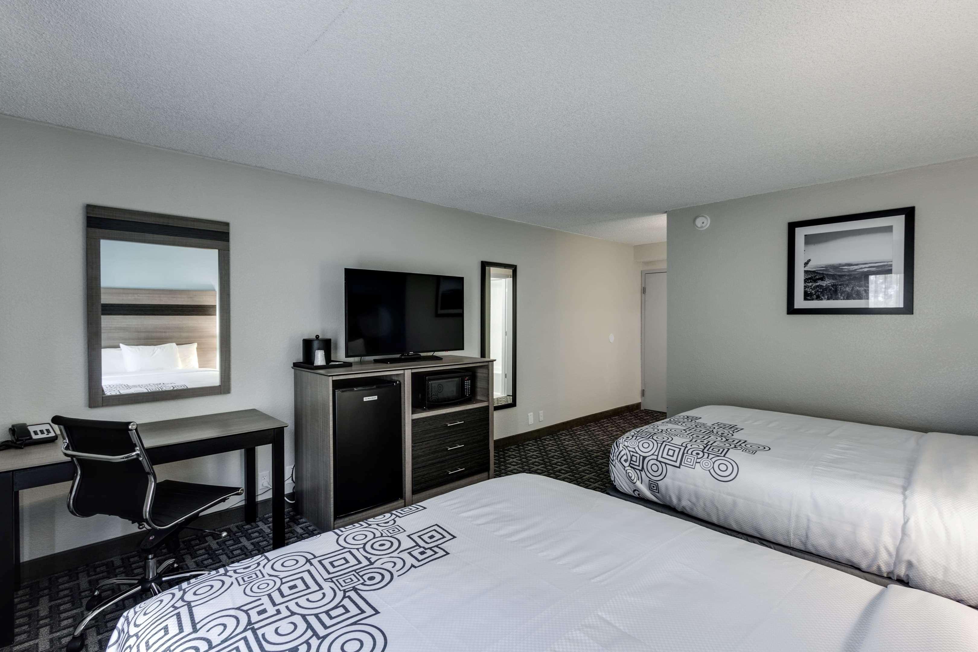 Days Inn & Suites By Wyndham Spokane Kültér fotó